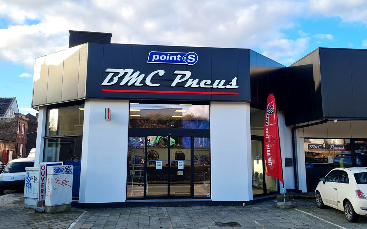 fabrication enseigne lumineuse adn concept chimay plexiglas pmma alu