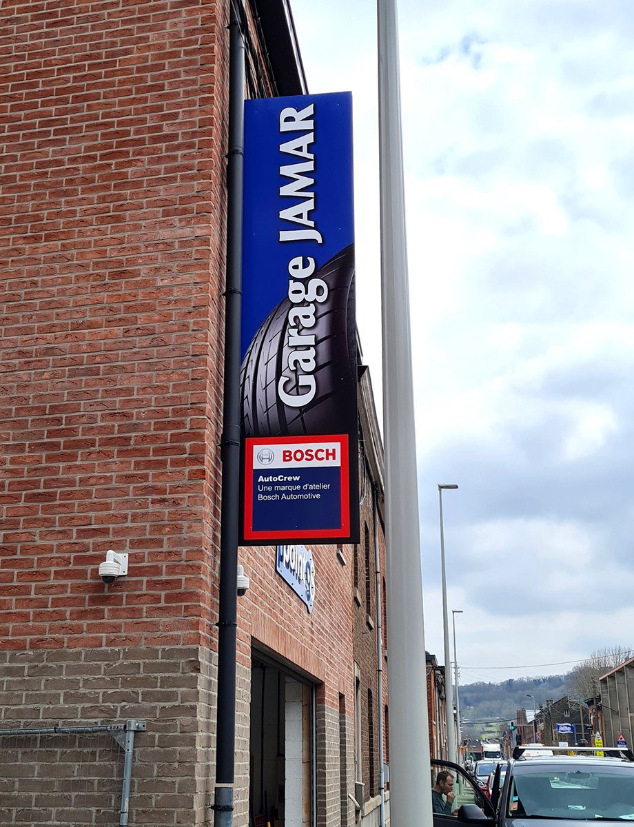 enseigne alu potence garage adn concept lettrage chimay